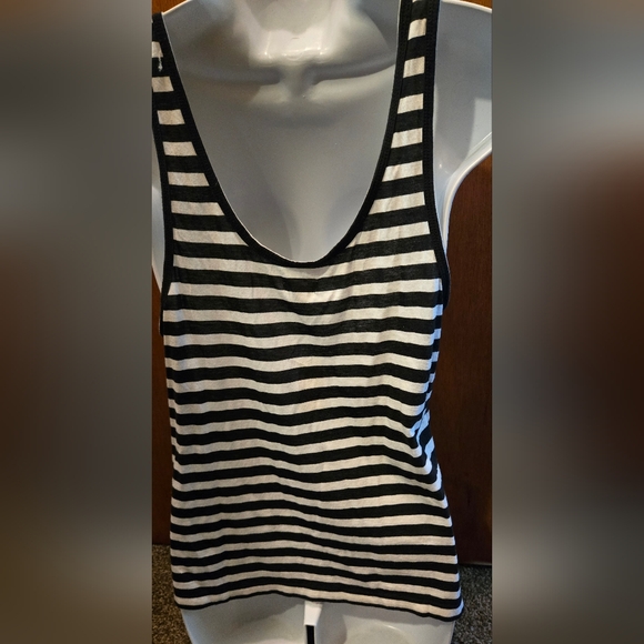 Aerie Black&white Striped Lightweight Tank Top SzL NWT - Picture 6 of 8